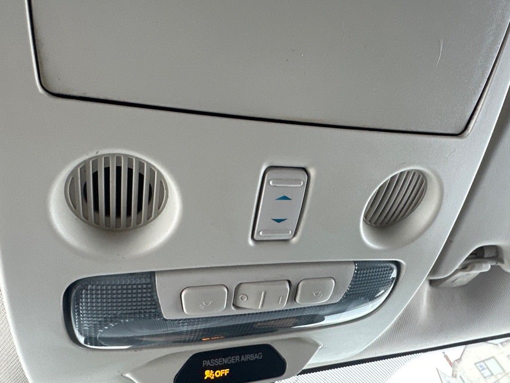 2021 Ford Econoline Image 41