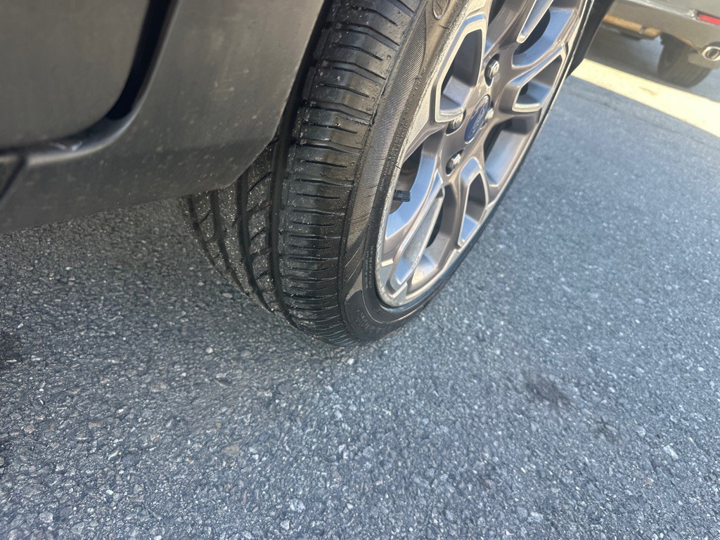 2021 Ford Econoline Image 17