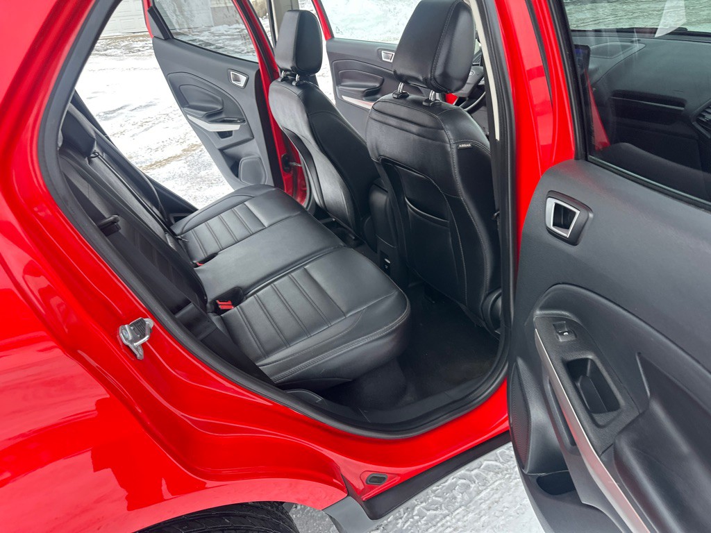 2021 Ford Econoline Image 25