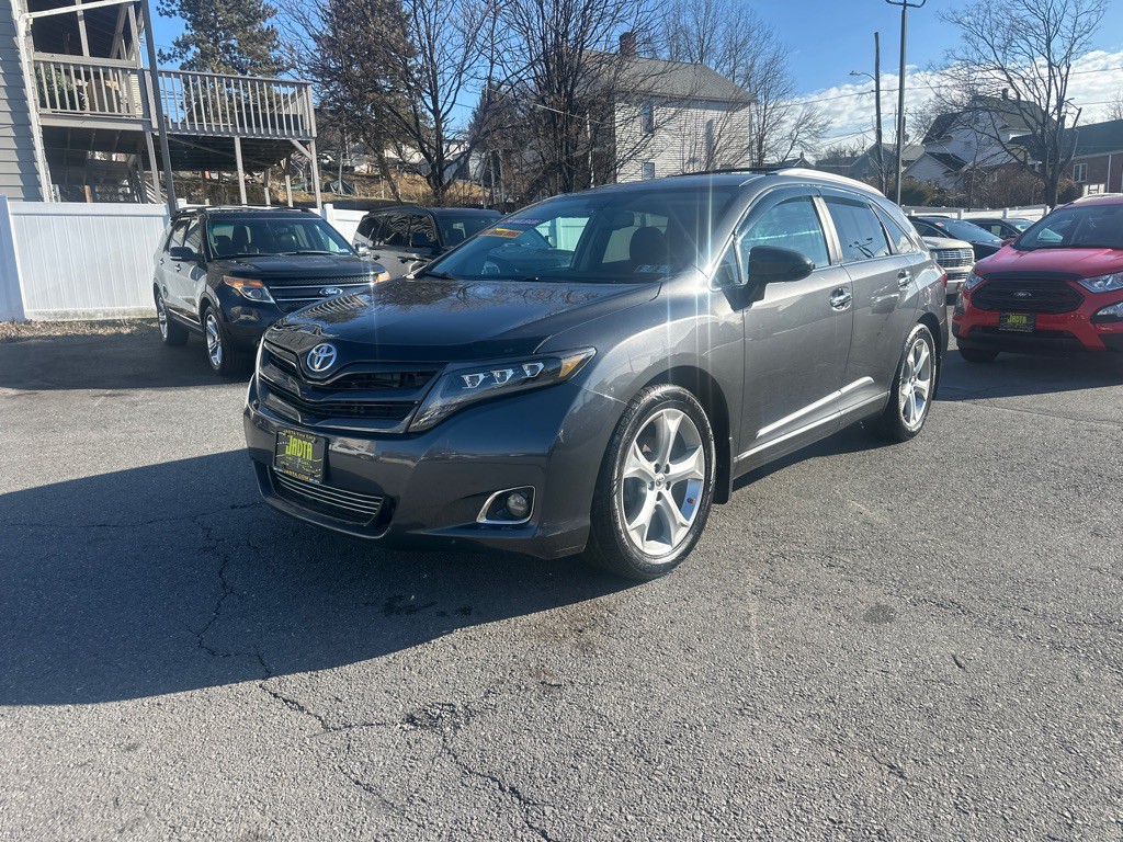 2013 Toyota Venza Image 1