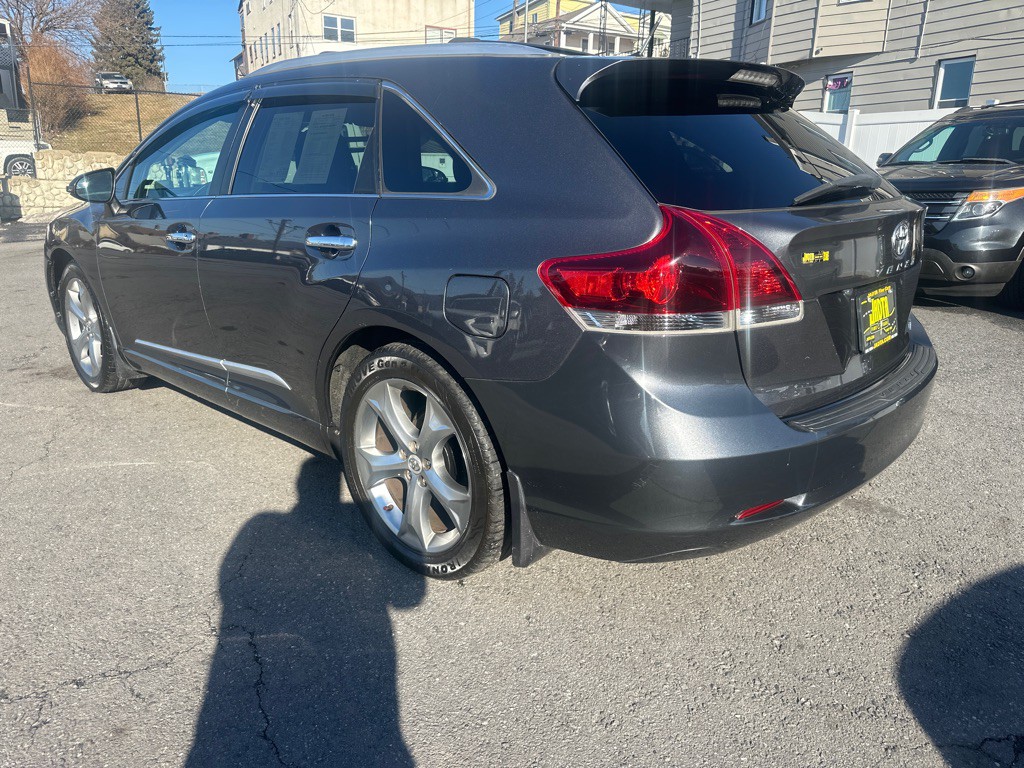 2013 Toyota Venza Image 3