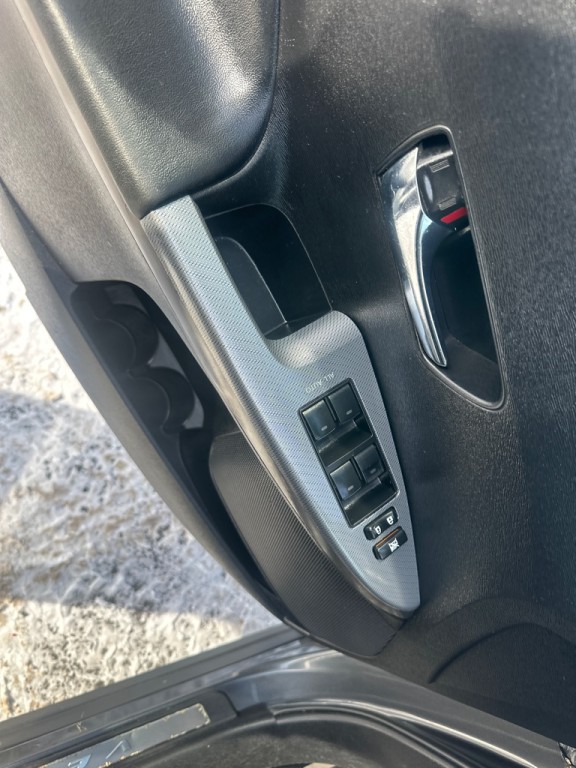 2013 Toyota Venza Image 36