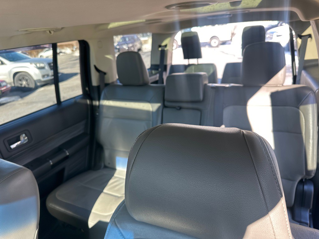 2016 Ford Flex Image 38