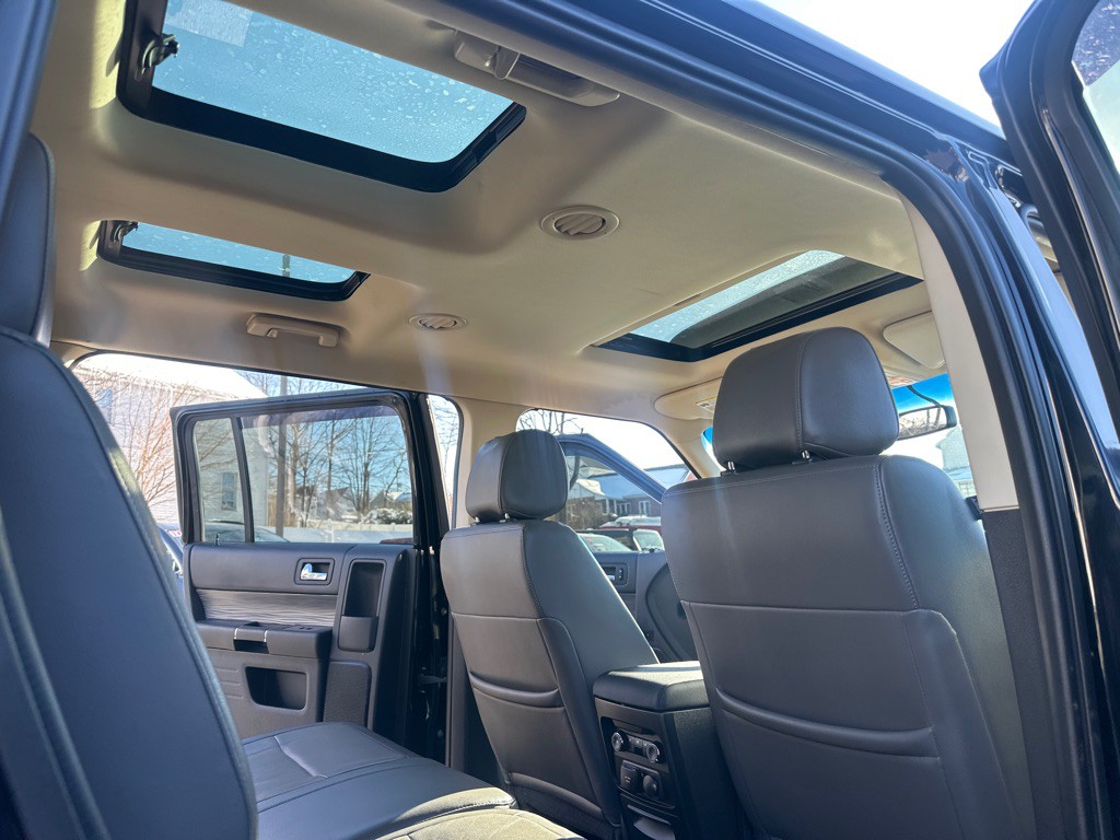 2016 Ford Flex Image 47