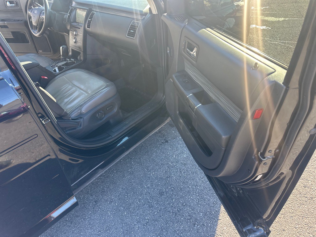 2016 Ford Flex Image 52
