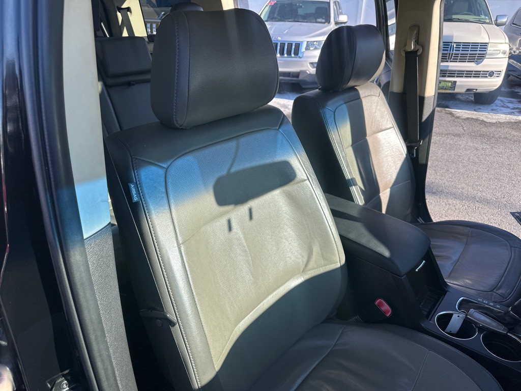 2016 Ford Flex Image 56