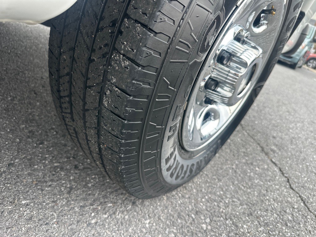 2017 Chevrolet Express Image 16