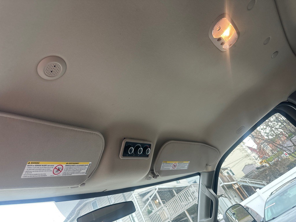 2017 Chevrolet Express Image 42