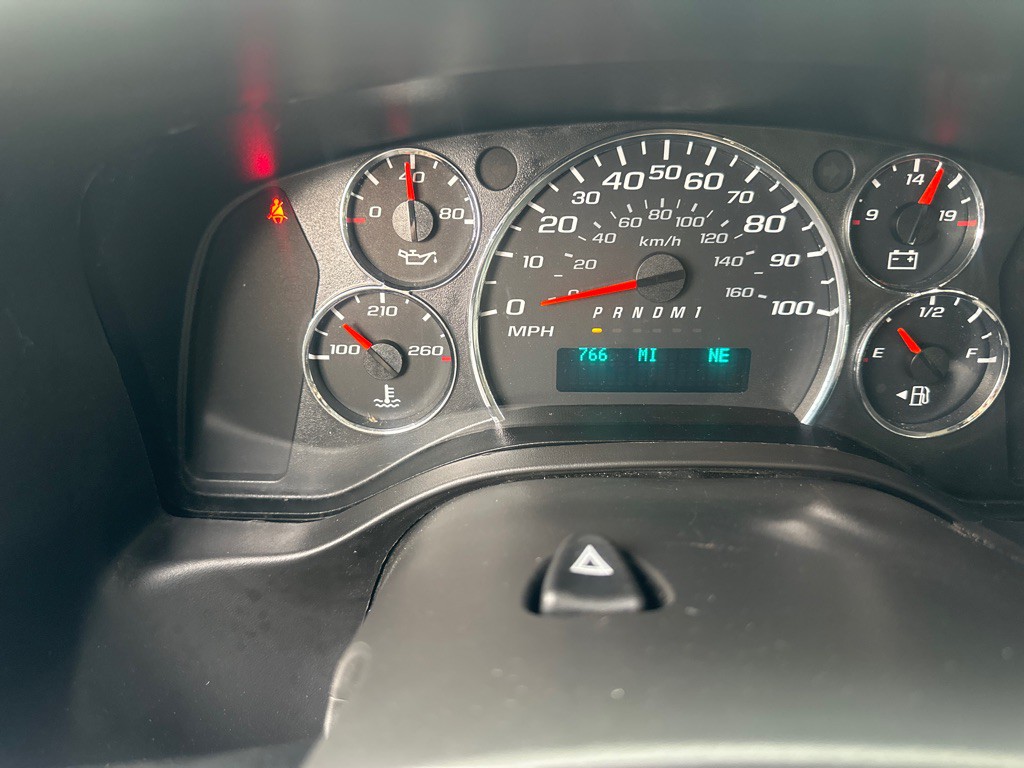 2017 Chevrolet Express Image 61