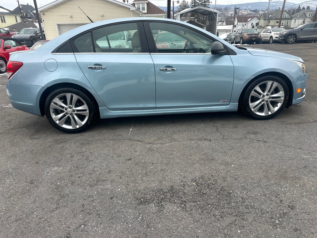 2011 Chevrolet Cruze Image 5