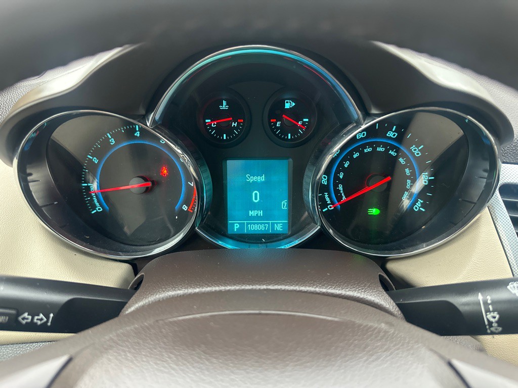 2011 Chevrolet Cruze Image 36