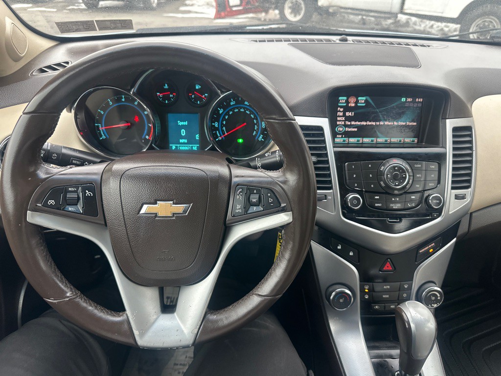 2011 Chevrolet Cruze Image 37
