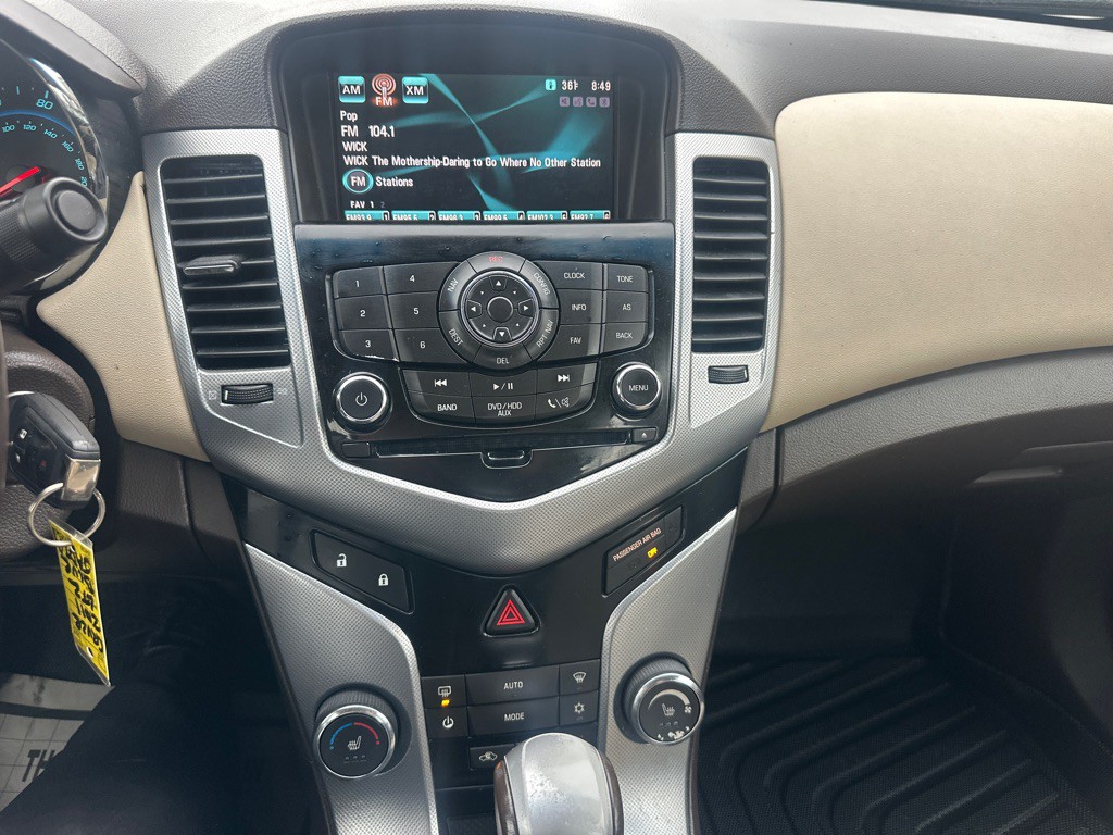 2011 Chevrolet Cruze Image 38