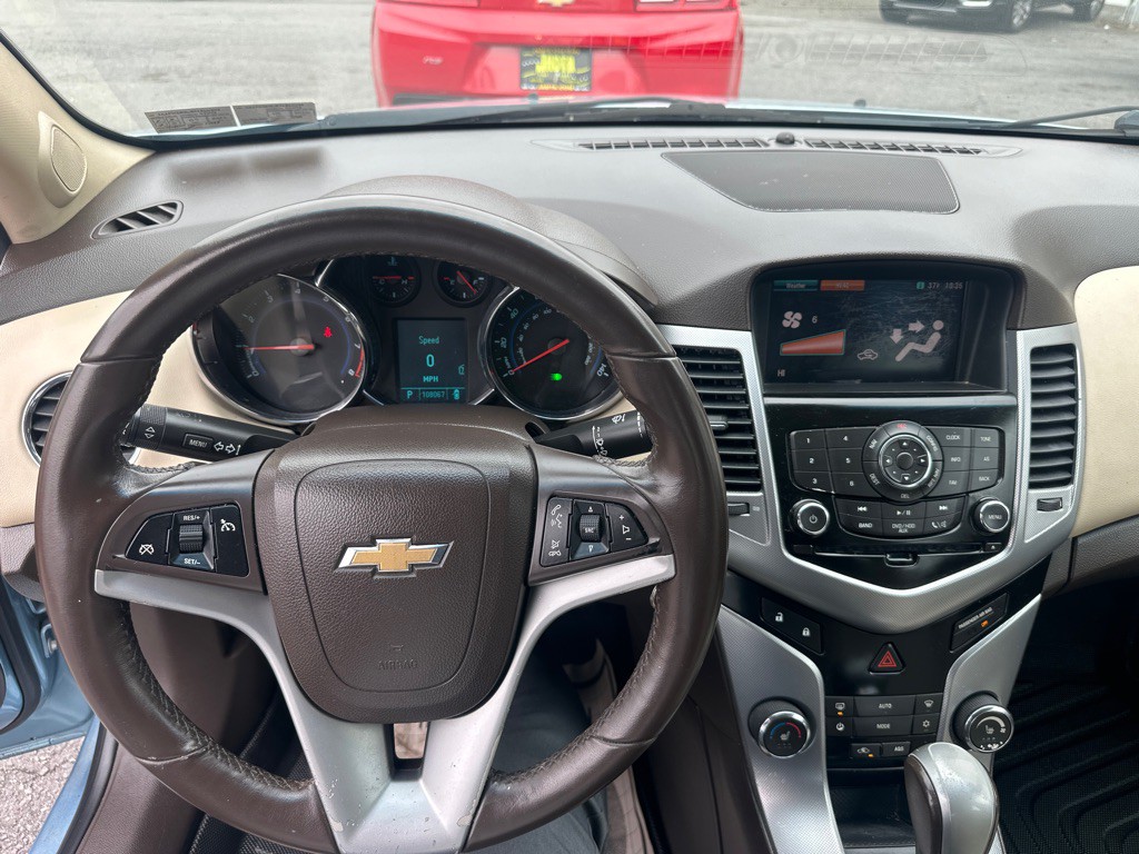2011 Chevrolet Cruze Image 36