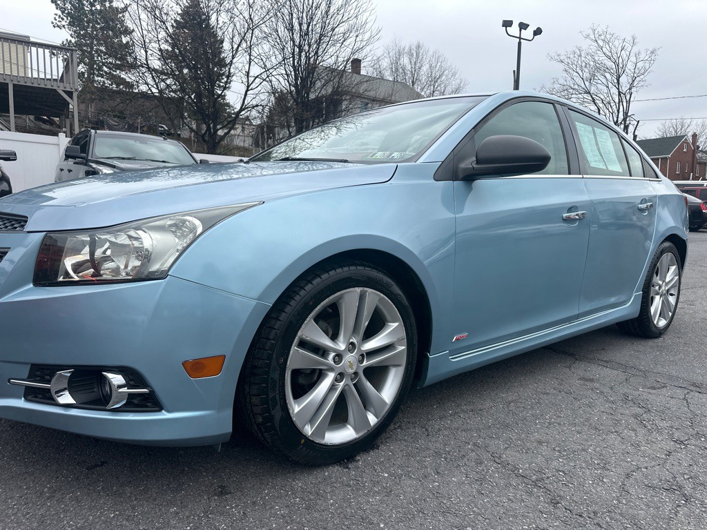 2011 Chevrolet Cruze Image 40