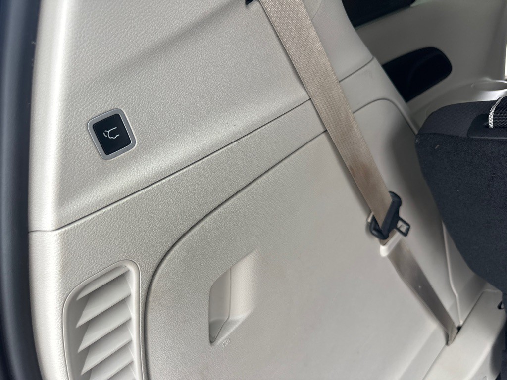 2017 Chrysler Pacifica Image 49