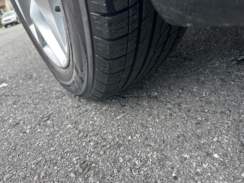 2017 Chrysler Pacifica Image 64