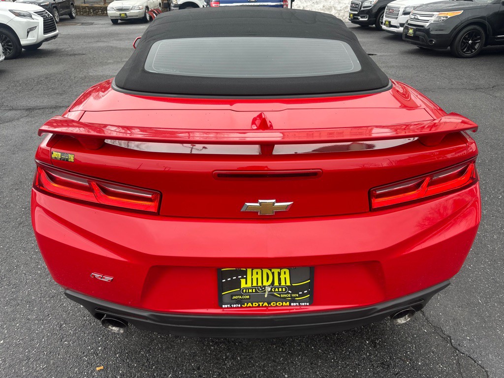2017 Chevrolet Camaro Image 6