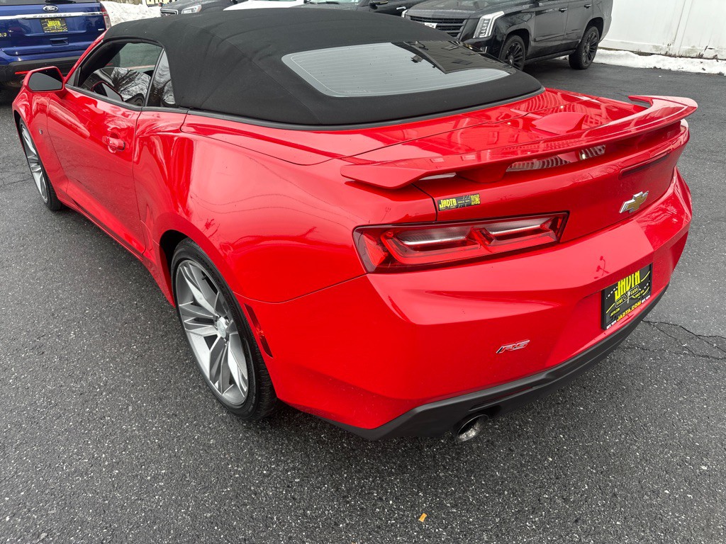 2017 Chevrolet Camaro Image 7
