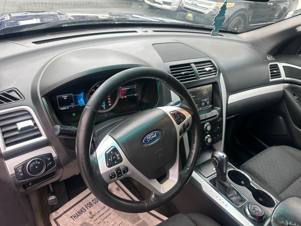 2015 Ford Explorer Image 16