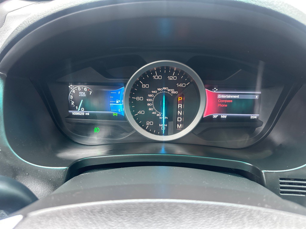 2015 Ford Explorer Image 30