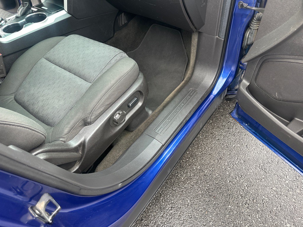 2015 Ford Explorer Image 48