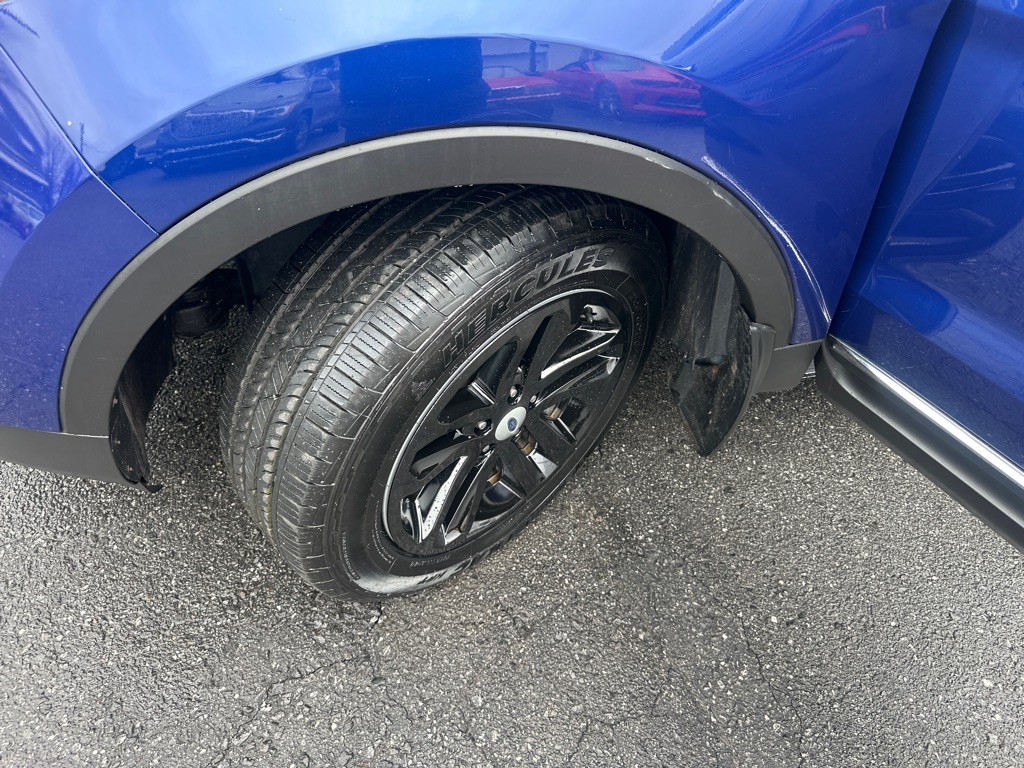 2015 Ford Explorer Image 53