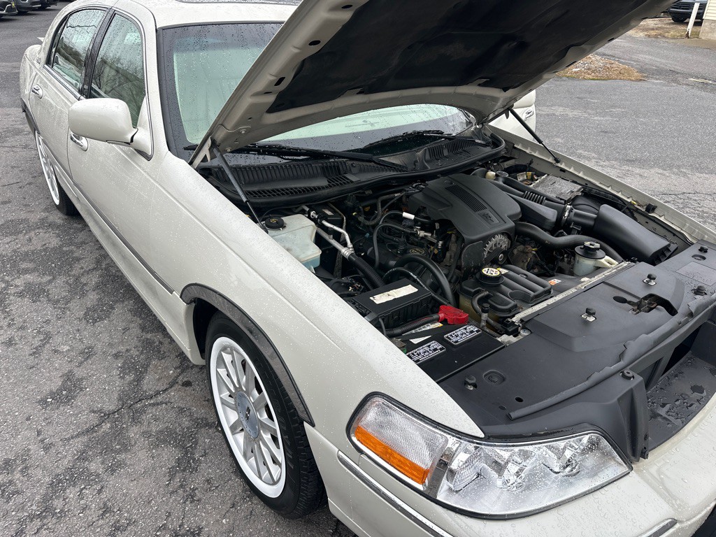 2007 Lincoln Town Car Image 49