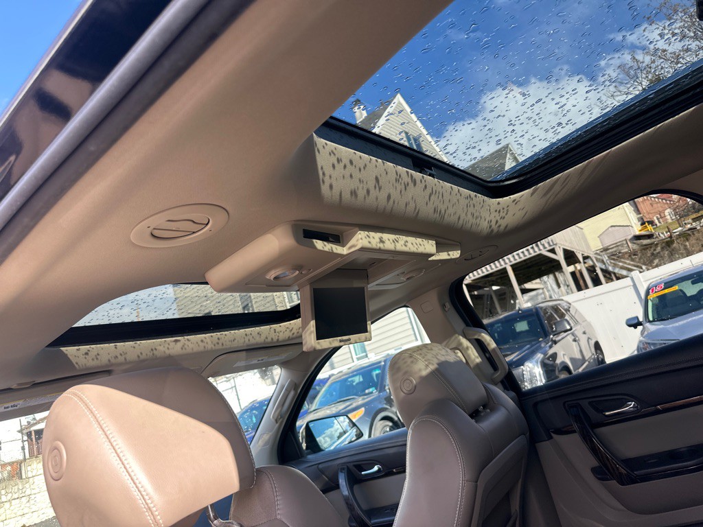 2014 GMC Acadia Image 19