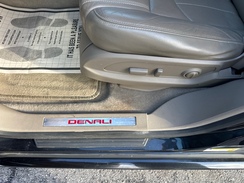 2014 GMC Acadia Image 47