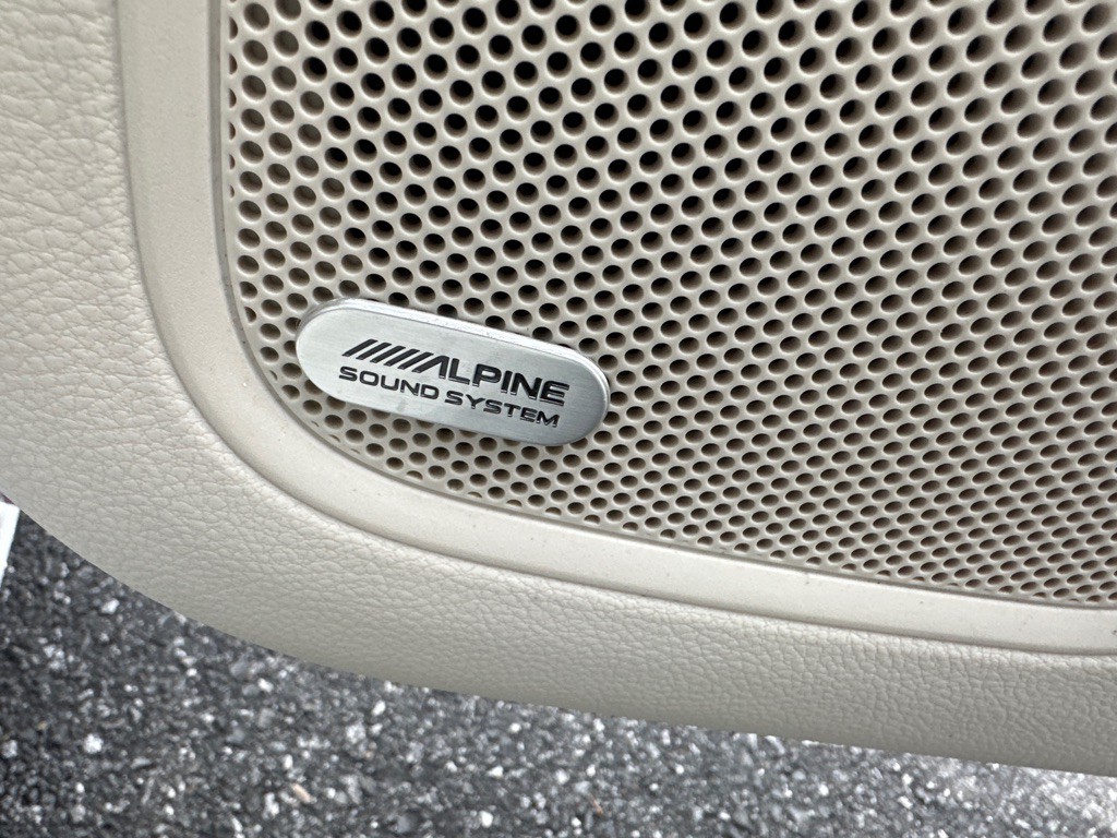 2015 Chrysler 200 Image 24