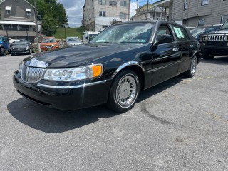 Image for 2002 Lincoln Town Car Cartier ID: 7289639