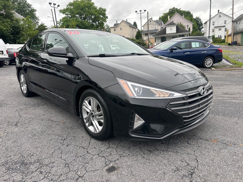 2020 Hyundai Elantra Image 1