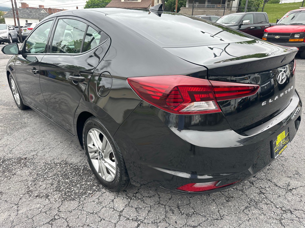 2020 Hyundai Elantra Image 7