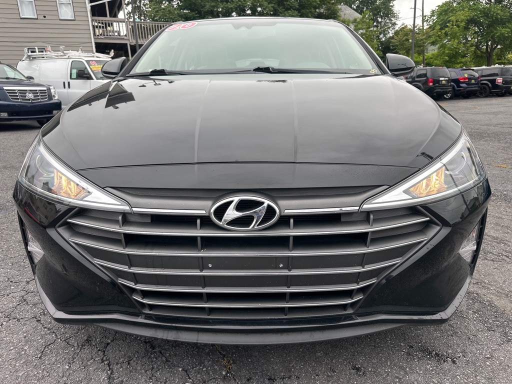 2020 Hyundai Elantra Image 11