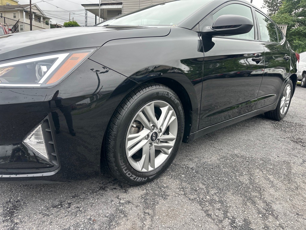 2020 Hyundai Elantra Image 41