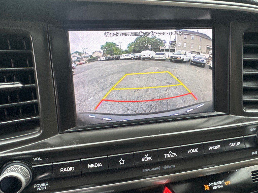 2020 Hyundai Elantra Image 44