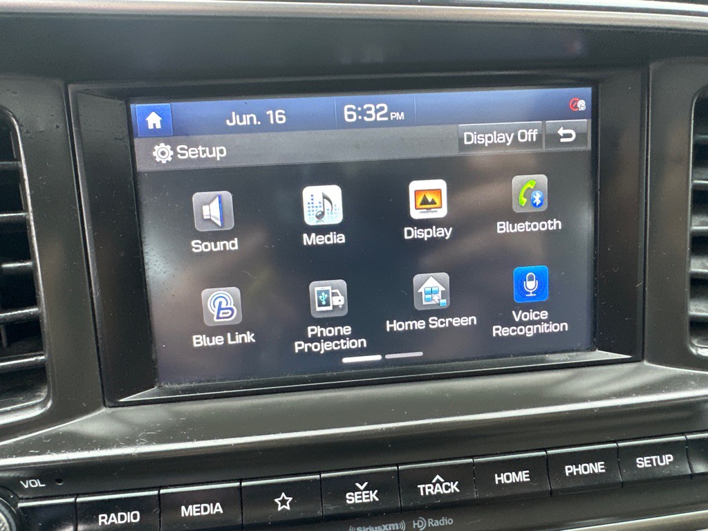 2020 Hyundai Elantra Image 52