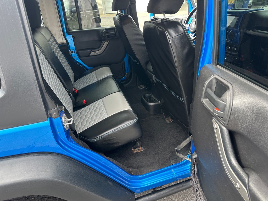 2015 Jeep Wrangler Unlimited Image 24