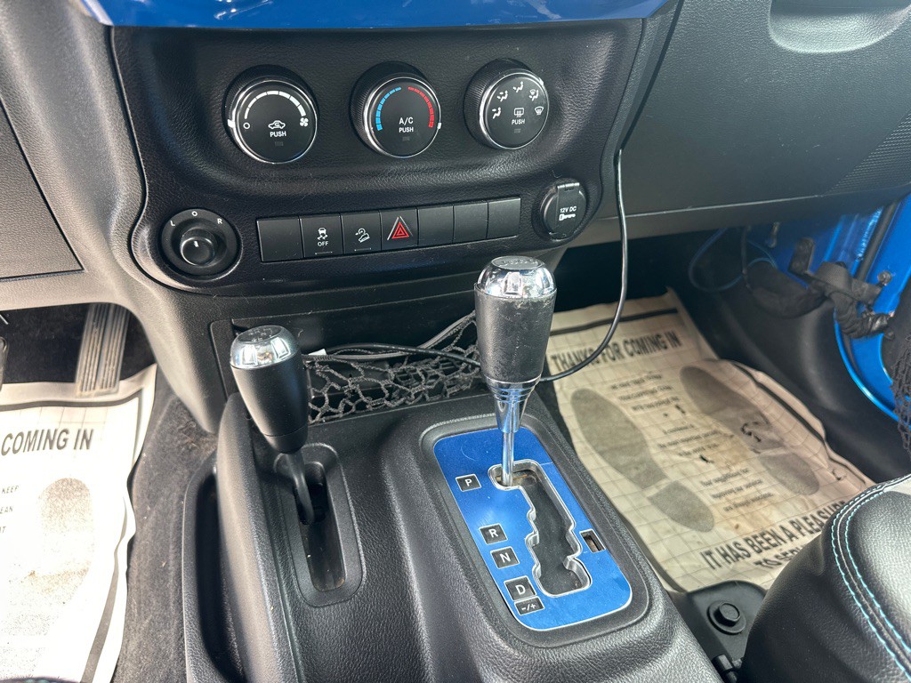 2015 Jeep Wrangler Unlimited Image 46