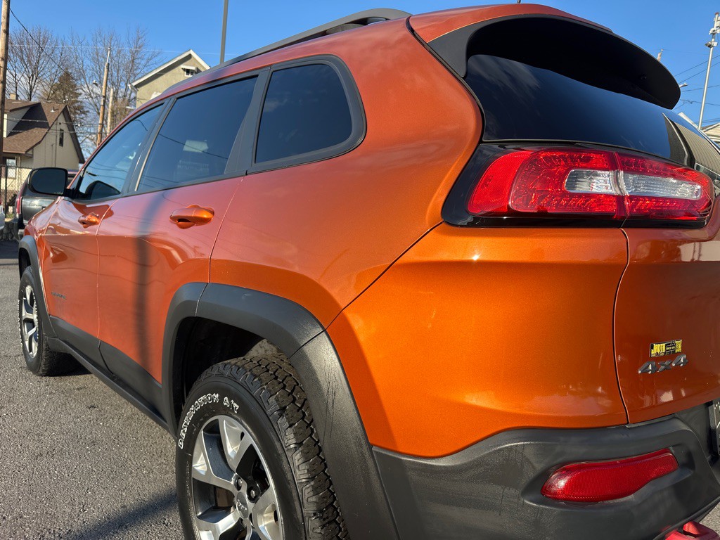 2016 Jeep Cherokee Image 5