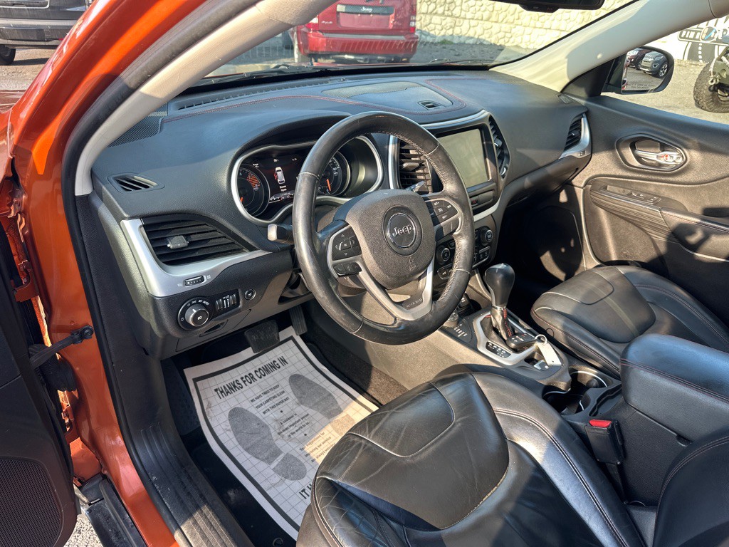 2016 Jeep Cherokee Image 21