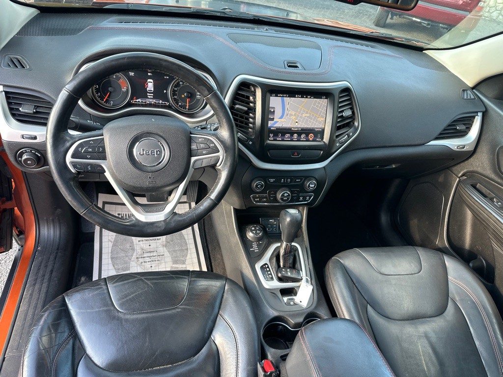 2016 Jeep Cherokee Image 24