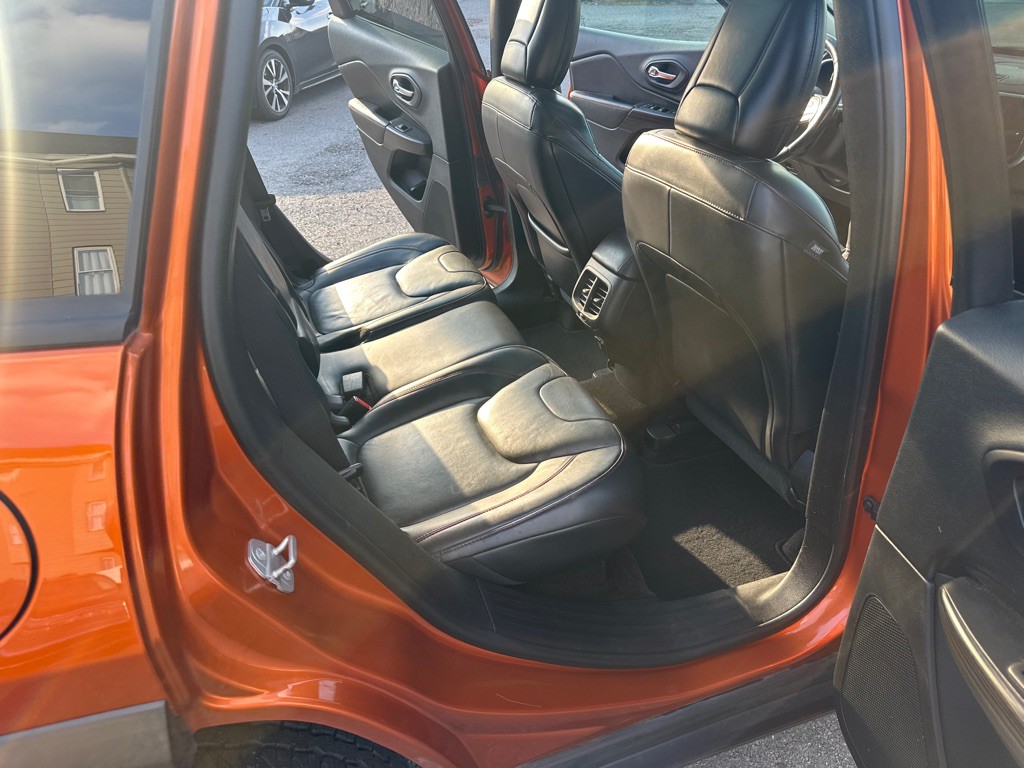 2016 Jeep Cherokee Image 29