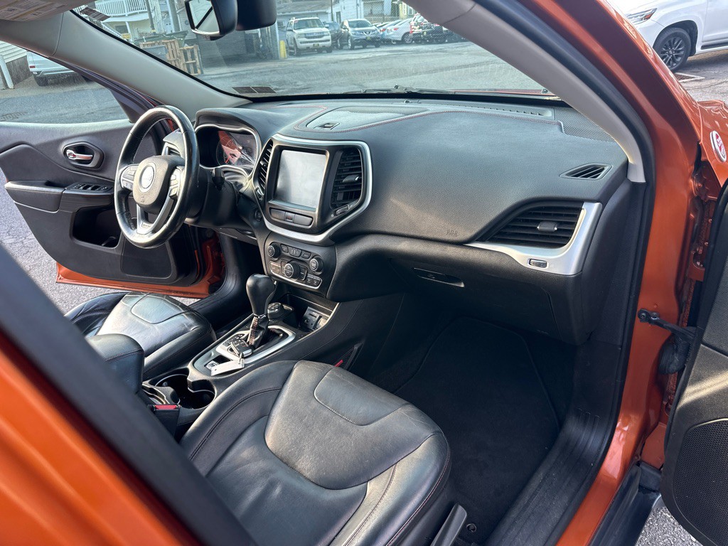 2016 Jeep Cherokee Image 36