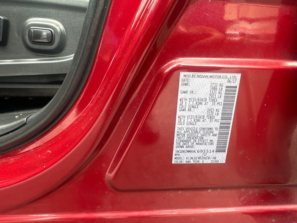 2017 Nissan Pathfinder Image 28