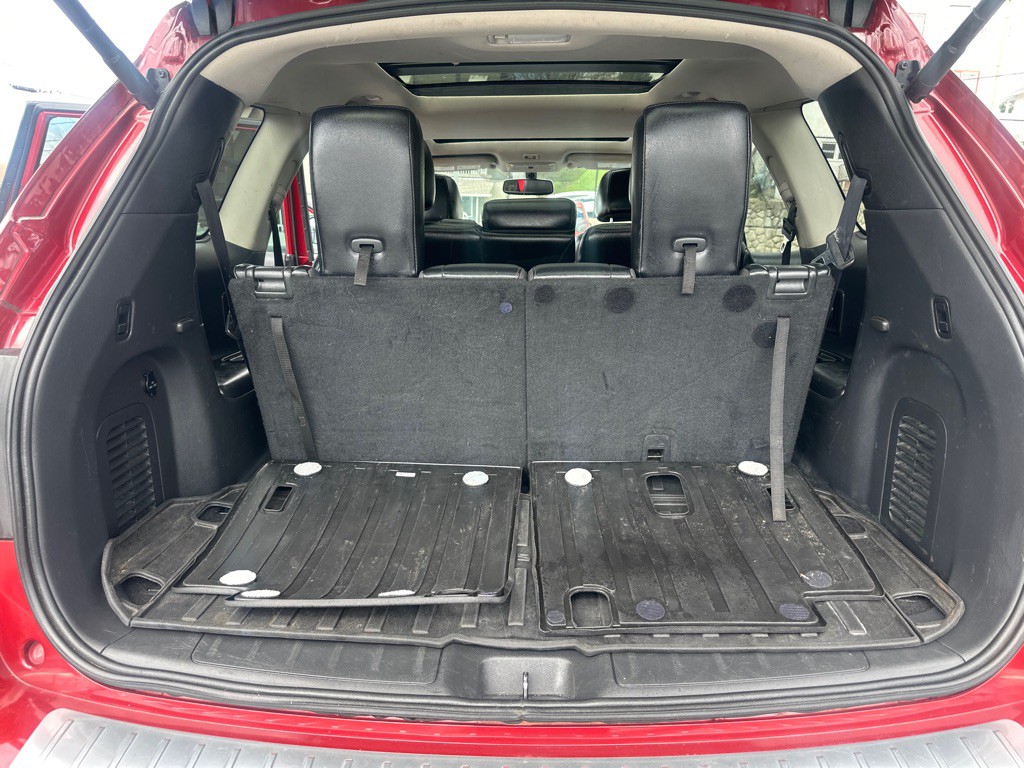 2017 Nissan Pathfinder Image 32