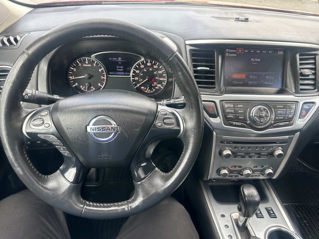 2017 Nissan Pathfinder Image 68