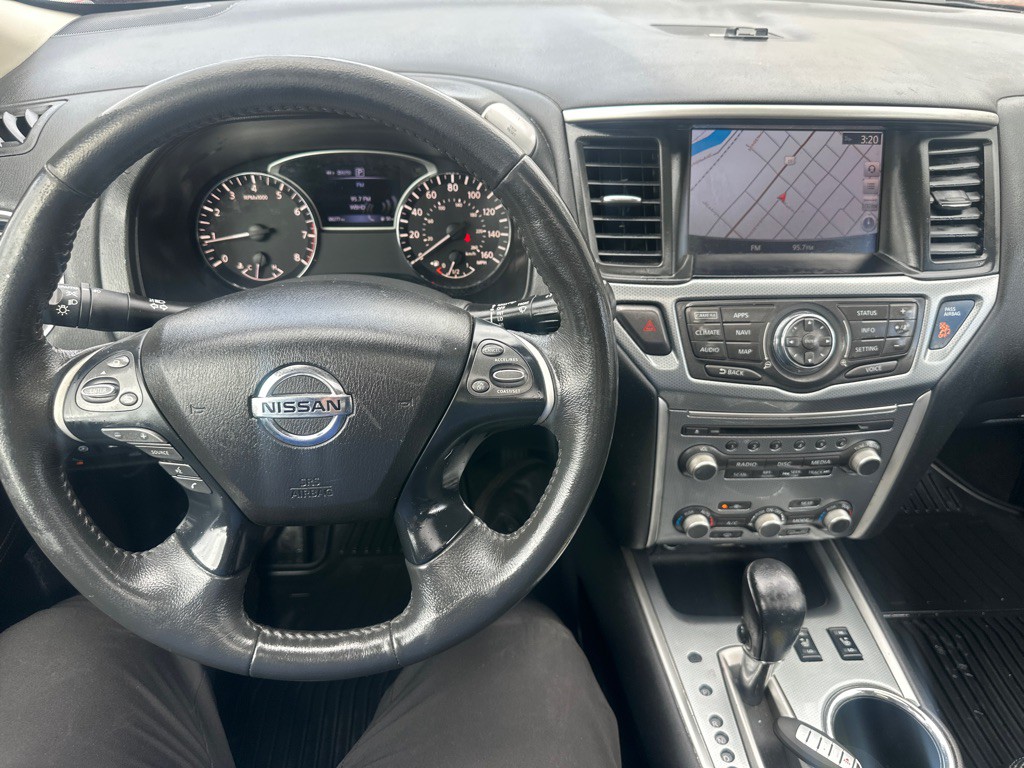2017 Nissan Pathfinder Image 69