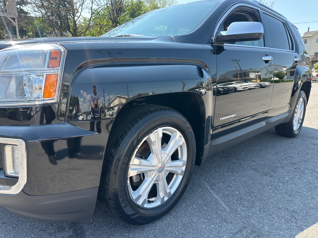 2016 GMC Terrain Image 9
